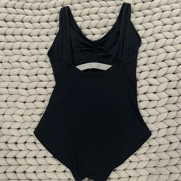 Yumiko Black Leotard - Picture 4 of 5